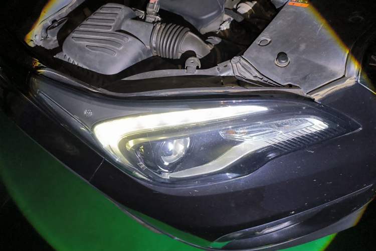 Used Buick Envision 2016 20T Two-Wheel Drive Leading Version Right Front Headlight