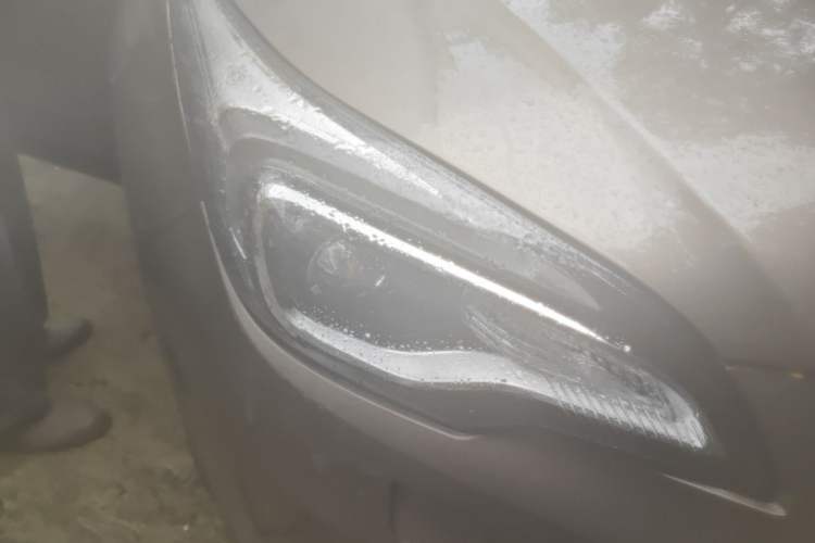Used Buick Envision 2016 28T Four-Wheel Drive Elite Version Right Front Headlight