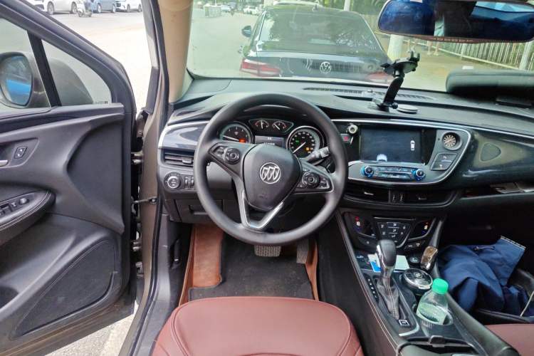 Used Buick Envision 2016 20T Two-Wheel Drive Leading Version Steering Wheel