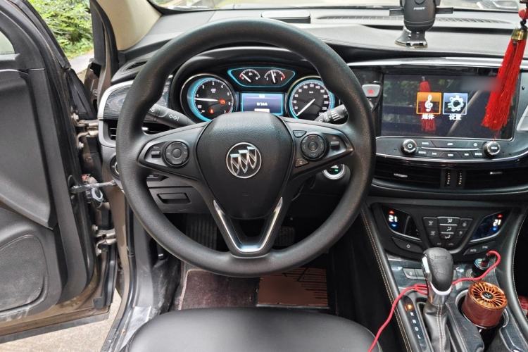 Used Buick Envision 2016 20T Two-Wheel Drive Leading Version Steering Wheel