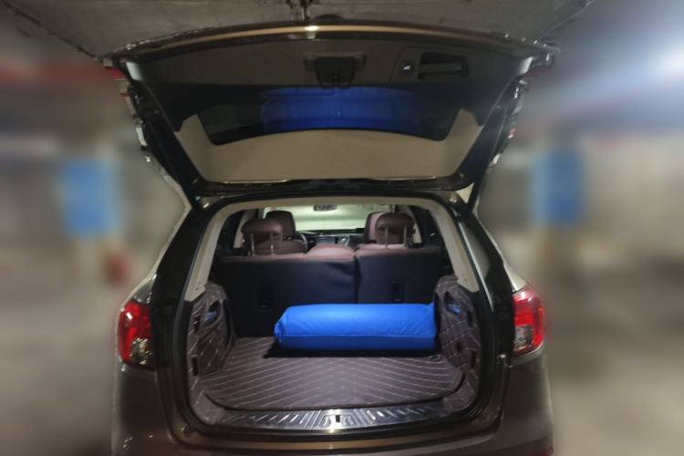 Used Buick Envision 2016 28T Four-Wheel Drive Elite Version Trunk