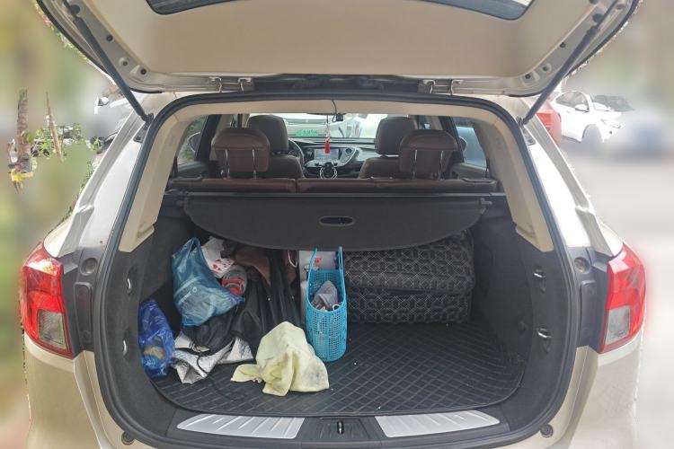 Used Buick Envision 2016 20T Two-Wheel-Drive Elite Model Trunk