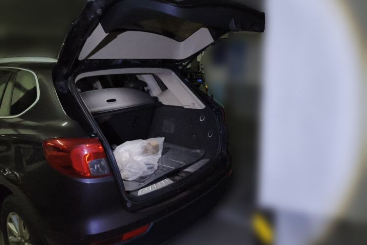 Used Buick Envision 2016 20T Two-Wheel Drive Leading Version Trunk