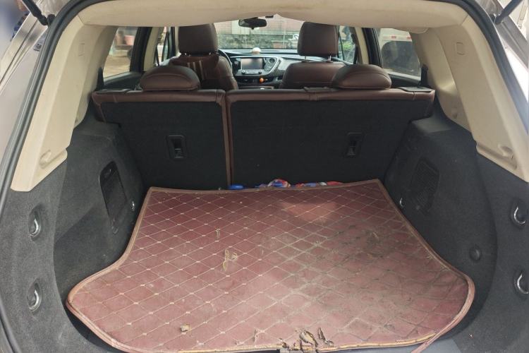 Used Buick Envision 2016 20T Four-Wheel Drive Elite Model Trunk