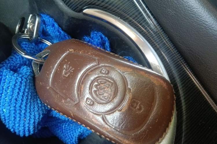 Used Buick Envision 2016 20T Two-Wheel Drive Leading Version Vehicle Key