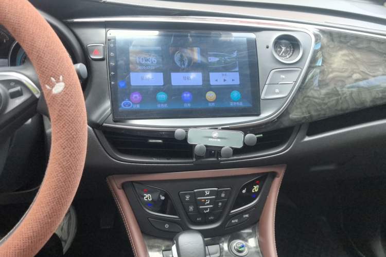 Used Buick Envision 2016 20T Two-Wheel-Drive Elite Model Audio And AC Panel