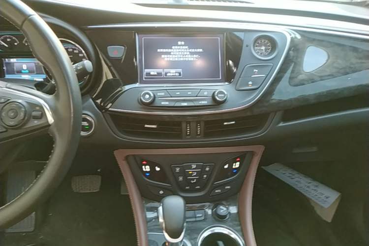 Used Buick Envision 2016 28T Four-Wheel Drive Elite Version Audio And AC Panel