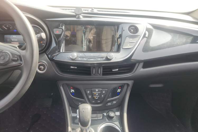 Used Buick Envision 2016 20T Two-Wheel Drive Leading Version Audio And AC Panel