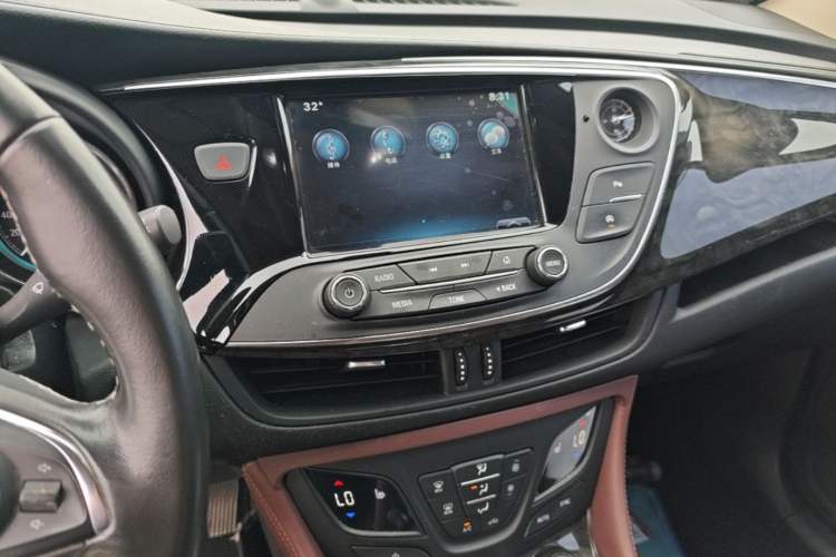 Used Buick Envision 2016 20T Two-Wheel-Drive Elite Model Audio And AC Panel