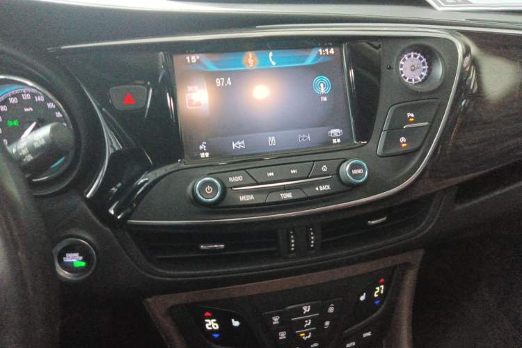 Used Buick Envision 2016 20T Two-Wheel-Drive Elite Model Audio And AC Panel