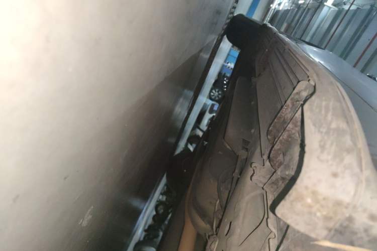 Used Buick Envision 2016 20T Two-Wheel-Drive Elite Model Chassis Front Right