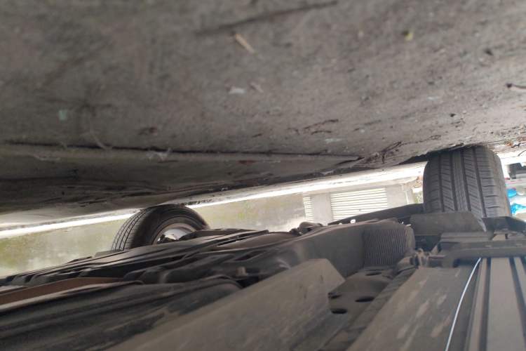 Used Buick Envision 2016 20T Two-Wheel Drive Leading Version Chassis Front Right