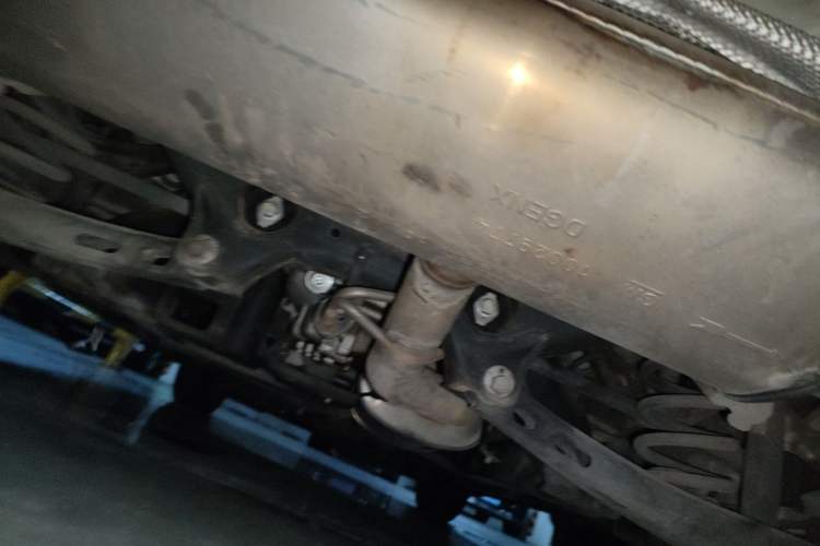 Used Buick Envision 2016 28T Four-Wheel Drive Elite Version Chassis Rear