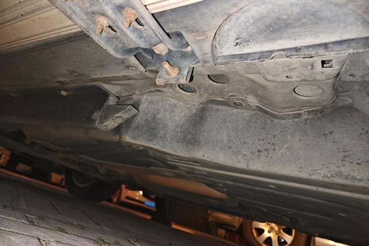 Used Buick Envision 2016 20T Two-Wheel-Drive Elite Model Chassis Rear Left