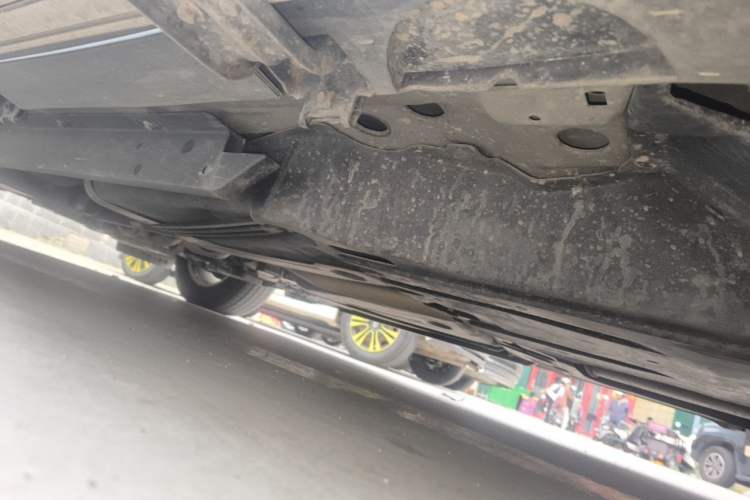 Used Buick Envision 2016 28T Four-Wheel Drive Luxury Model Chassis Rear Left