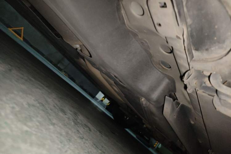 Used Buick Envision 2016 28T Four-Wheel Drive Elite Version Chassis Rear Right