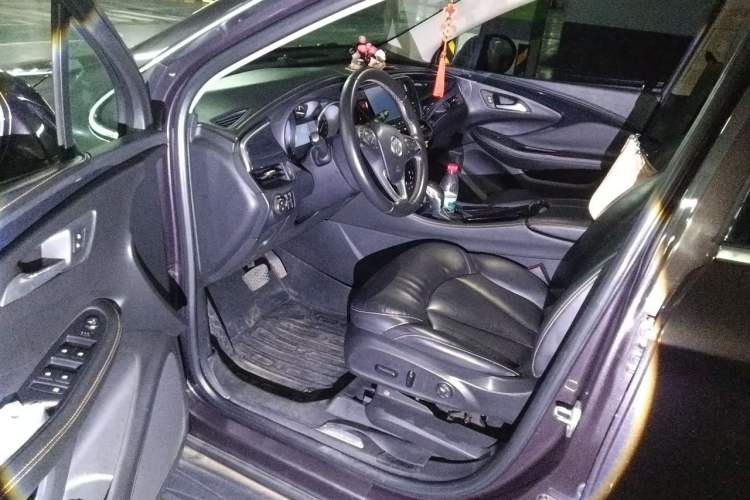 Used Buick Envision 2016 20T Two-Wheel-Drive Elite Model Driver Seat