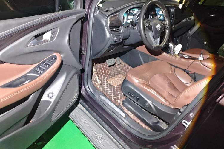 Used Buick Envision 2016 28T Four-Wheel Drive Elite Version Driver Seat