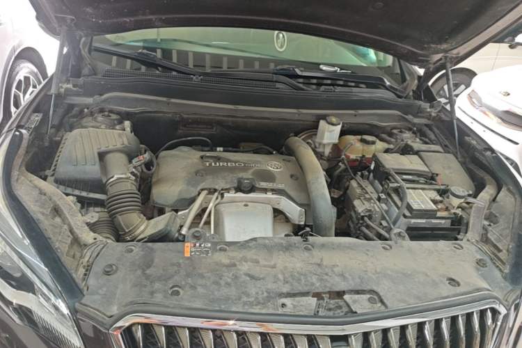 Used Buick Envision 2016 28T Four-Wheel Drive Elite Version Engine Bay