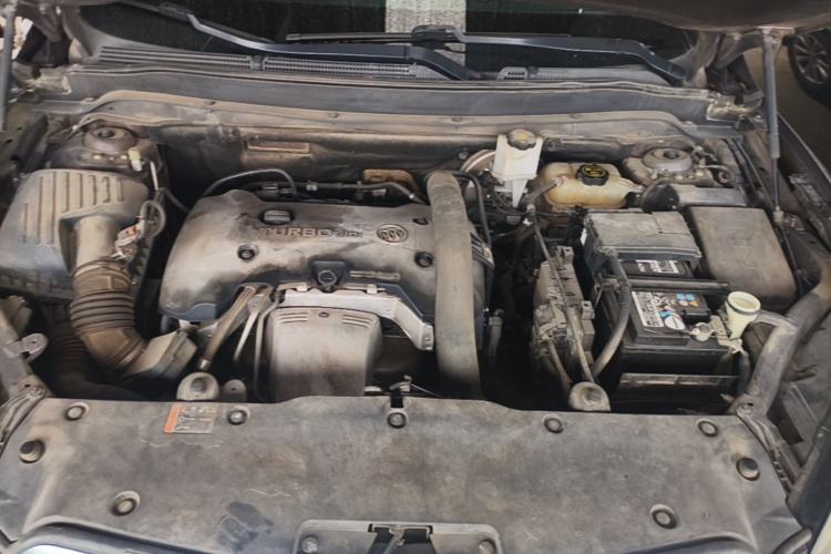 Used Buick Envision 2016 28T Four-Wheel Drive Elite Version Engine Bay