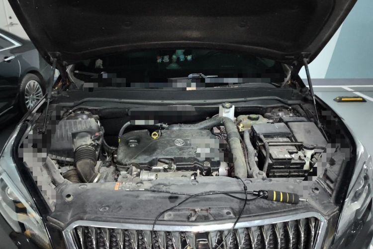 Used Buick Envision 2016 20T Two-Wheel Drive Leading Version Engine Bay