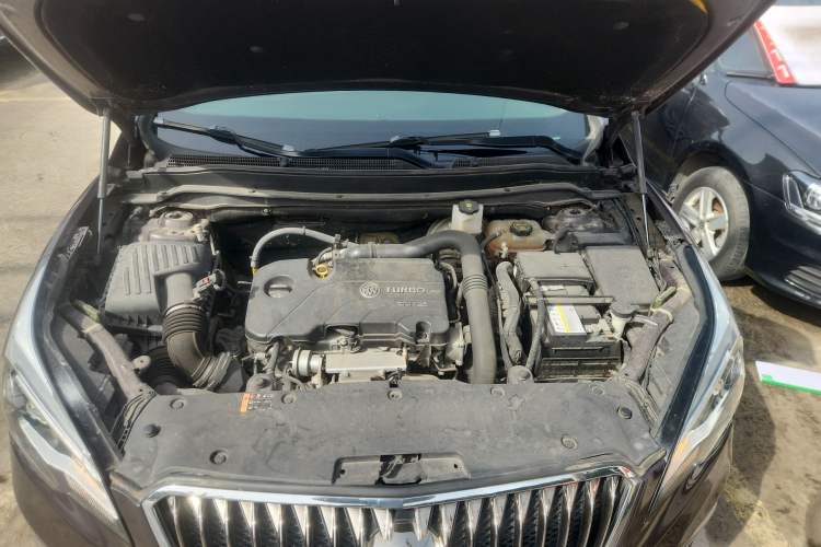 Used Buick Envision 2016 20T Two-Wheel Drive Leading Version Engine Bay