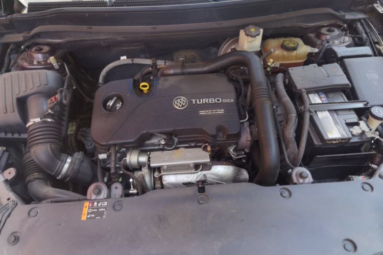 Used Buick Envision 2016 20T Two-Wheel-Drive Elite Model Engine Bay