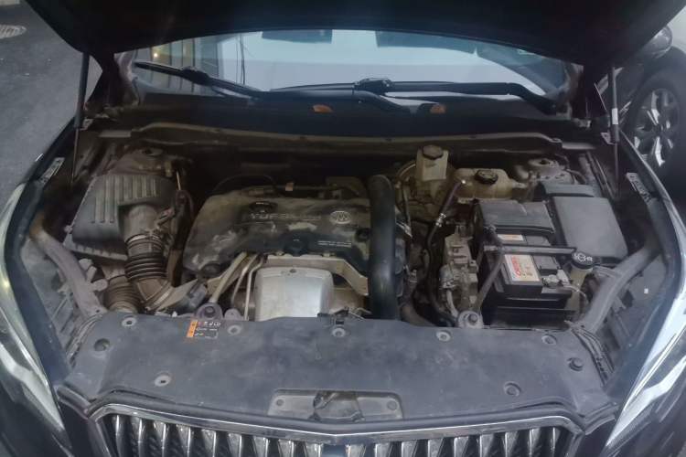 Used Buick Envision 2016 28T Four-Wheel Drive Elite Version Engine Bay