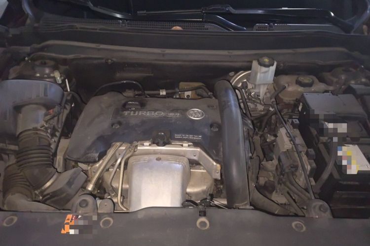 Used Buick Envision 2016 28T Four-Wheel Drive Luxury Model Engine Bay