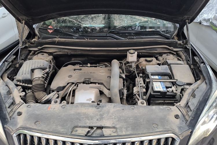Used Buick Envision 2016 28T Four-Wheel Drive Elite Version Engine Bay