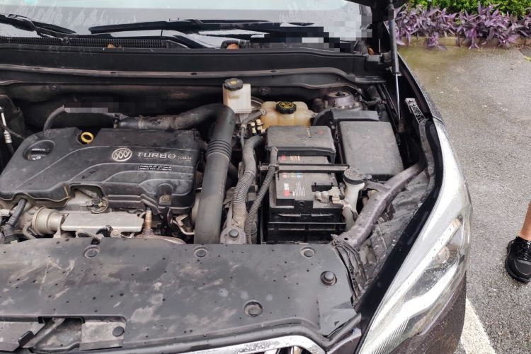 Used Buick Envision 2016 20T Two-Wheel-Drive Elite Model Engine Bay Left
