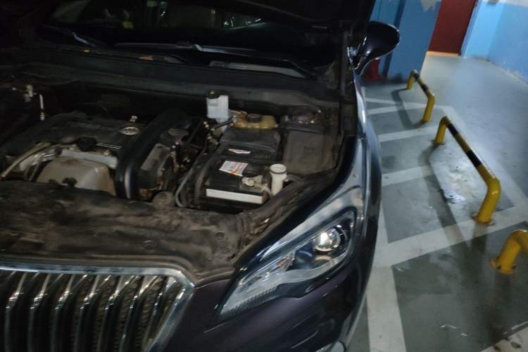 Used Buick Envision 2016 28T Four-Wheel Drive Elite Version Engine Bay Left