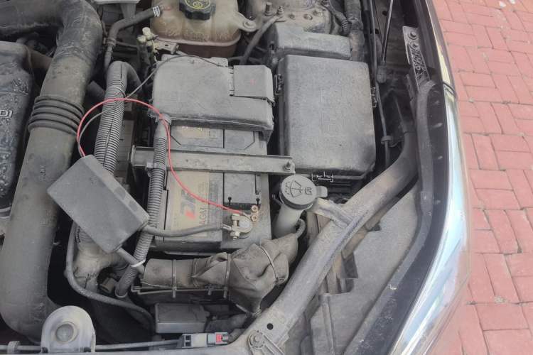 Used Buick Envision 2016 20T Two-Wheel Drive Leading Version Engine Bay Left