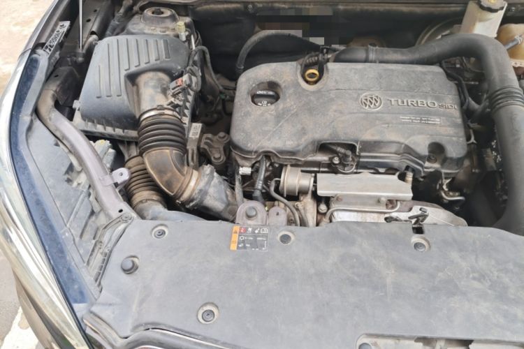 Used Buick Envision 2016 20T Two-Wheel-Drive Elite Model Engine Bay Right