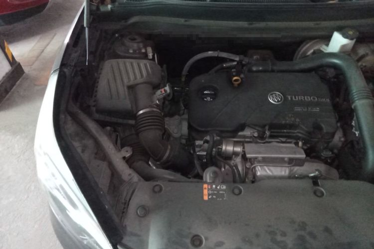 Used Buick Envision 2016 20T Two-Wheel Drive Leading Version Engine Bay Right