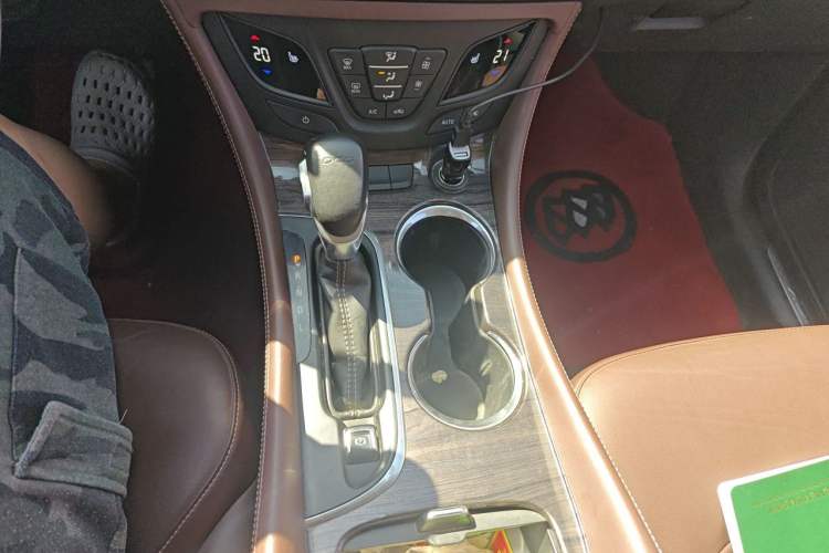 Used Buick Envision 2016 20T Two-Wheel-Drive Elite Model Gear Lever