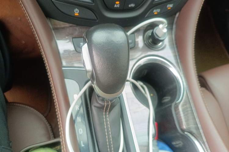 Used Buick Envision 2016 28T Four-Wheel Drive Luxury Model Gear Lever