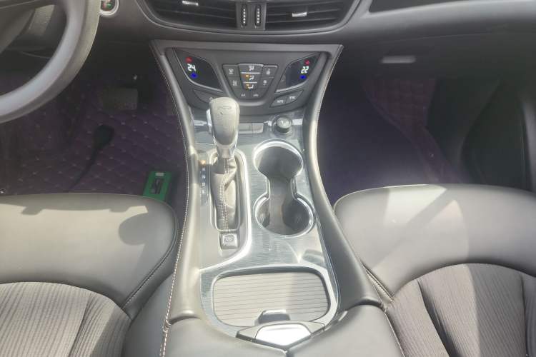Used Buick Envision 2016 20T Two-Wheel Drive Leading Version Gear Lever