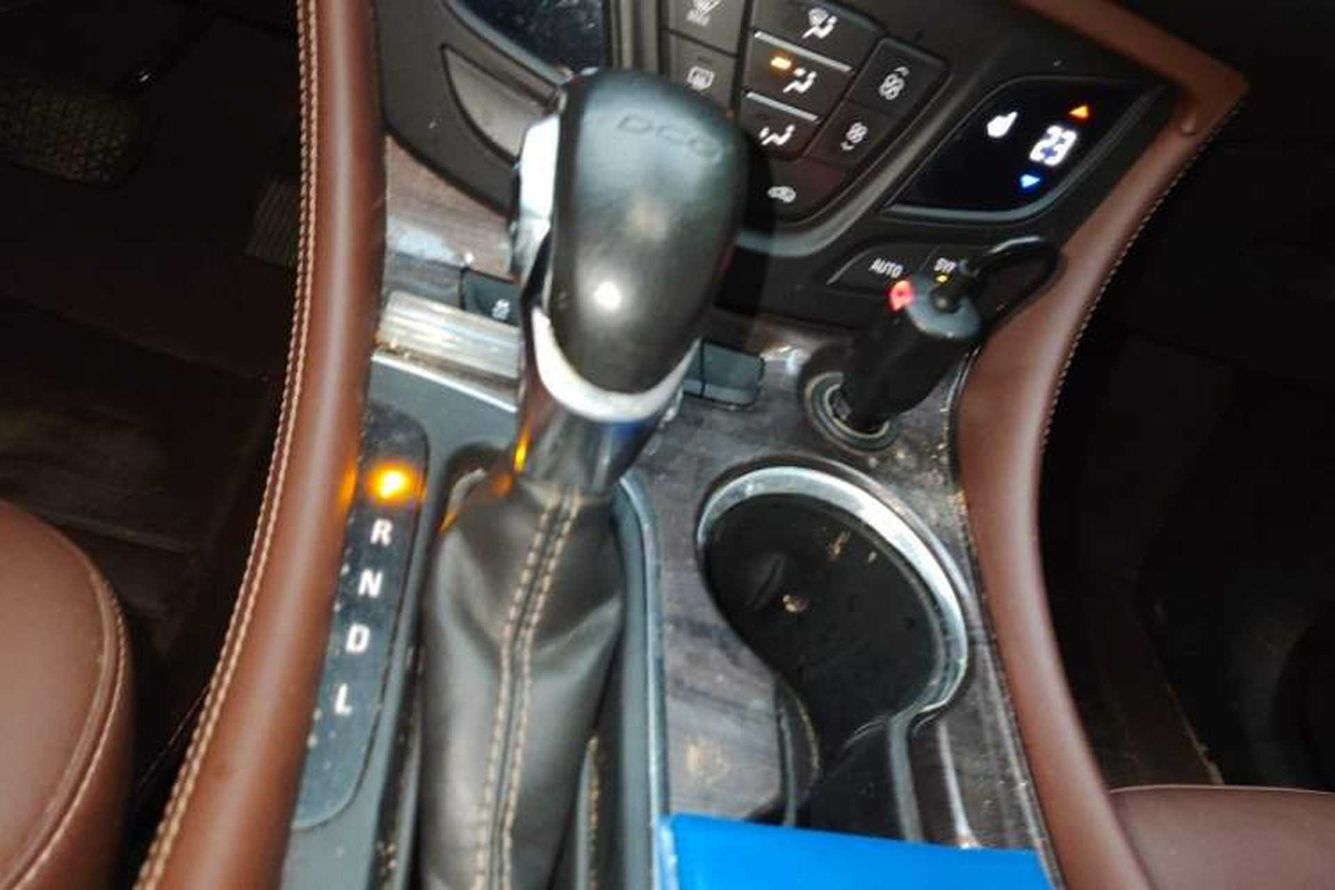 Used Buick Envision 2016 20T Two-Wheel-Drive Elite Model Gear Lever