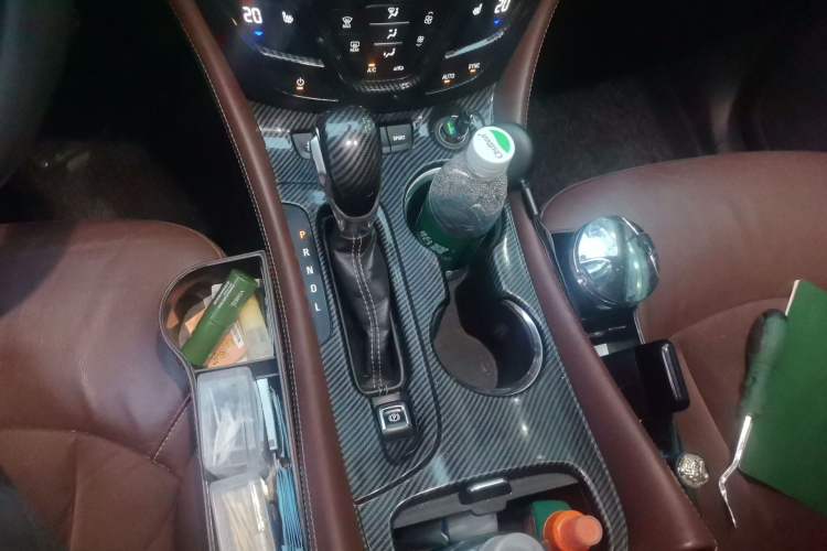Used Buick Envision 2016 28T Four-Wheel Drive Elite Version Gear Lever