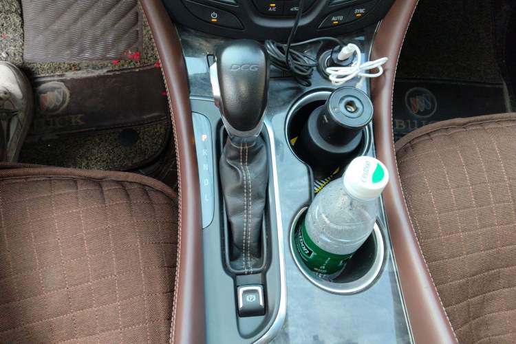 Used Buick Envision 2016 20T Four-Wheel Drive Elite Model Gear Lever