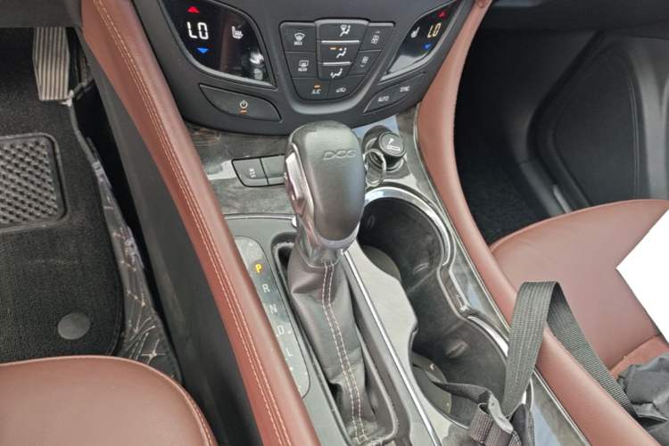 Used Buick Envision 2016 20T Two-Wheel-Drive Elite Model Gear Lever