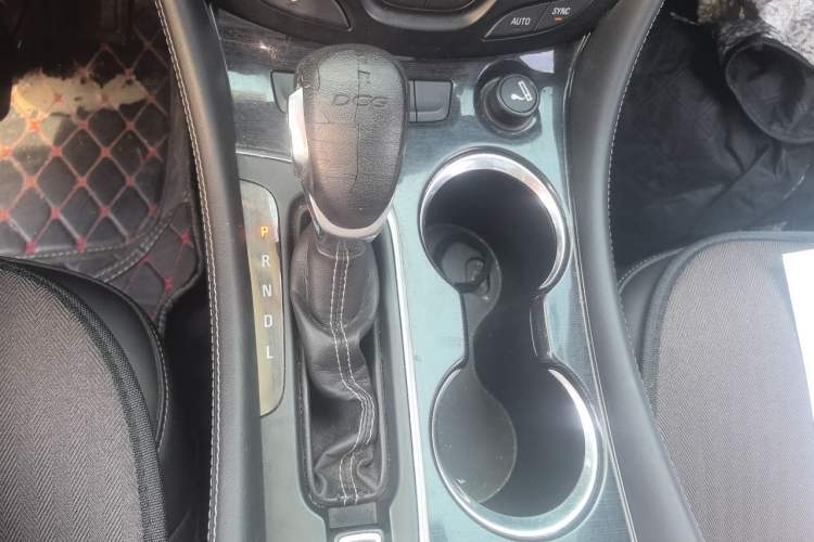 Used Buick Envision 2016 20T Two-Wheel Drive Leading Version Gear Lever