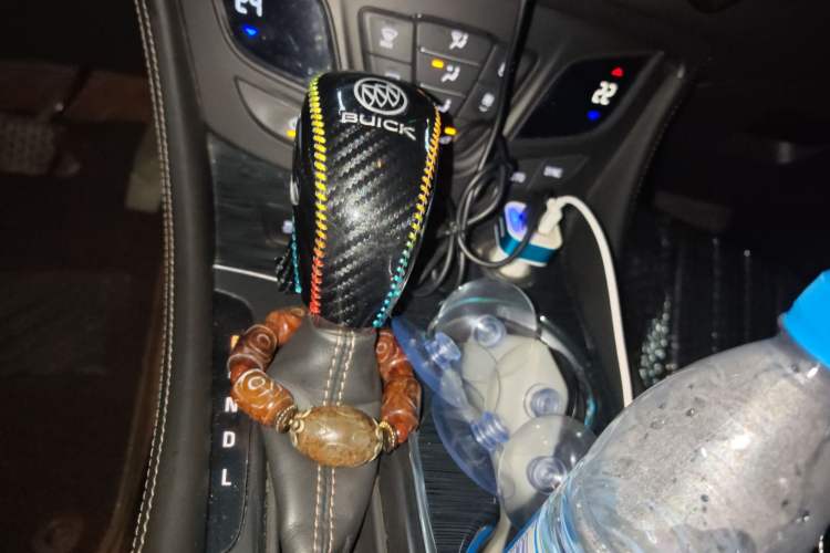 Used Buick Envision 2016 20T Two-Wheel Drive Leading Version Gear Lever