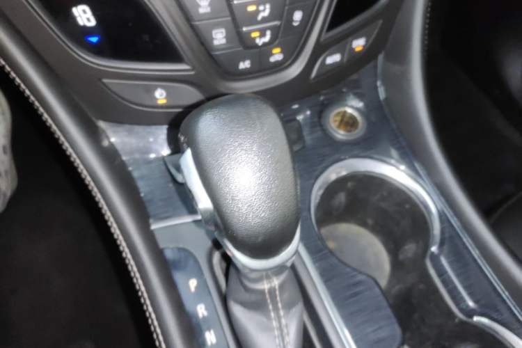 Used Buick Envision 2016 20T Two-Wheel Drive Leading Version Gear Lever