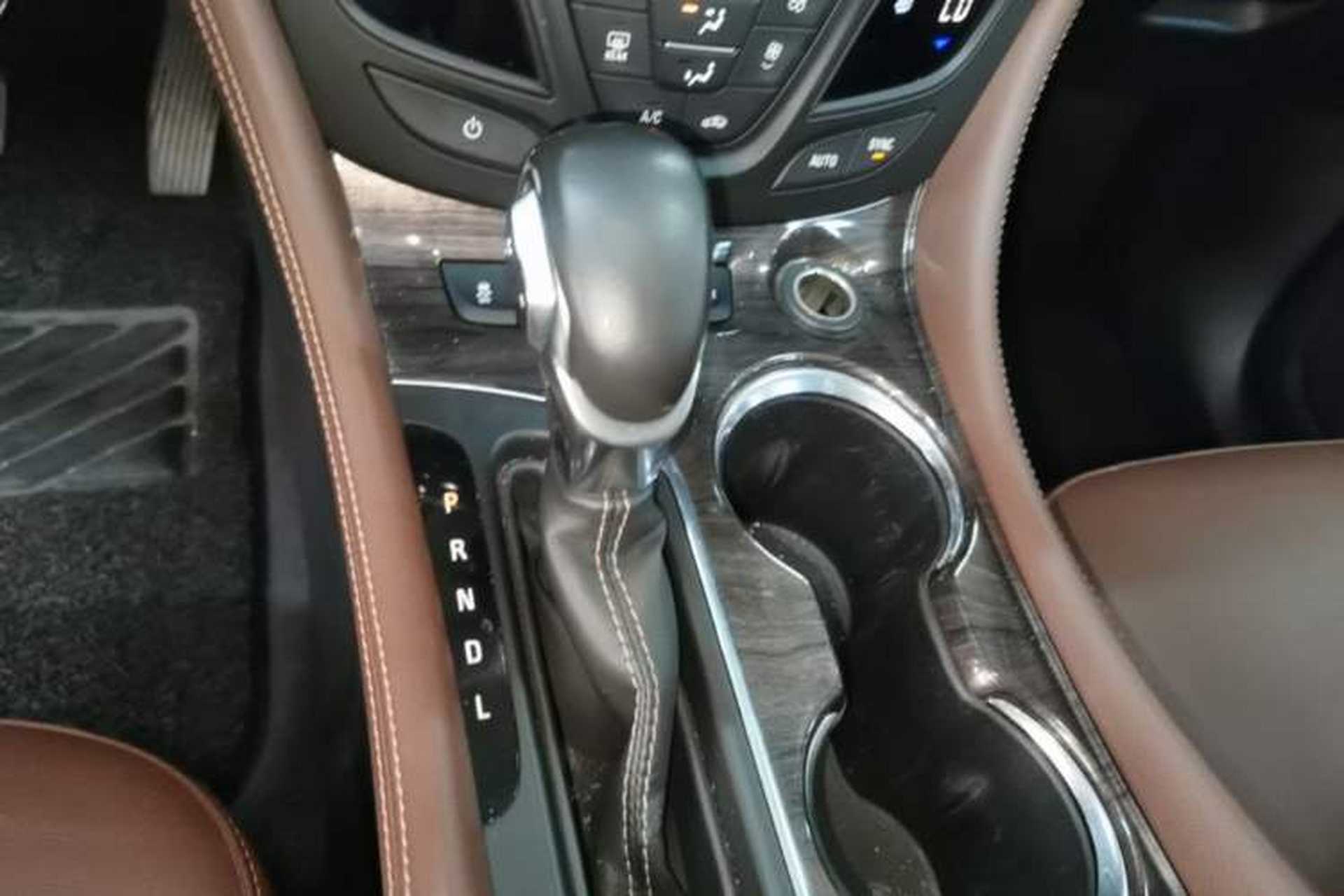 Used Buick Envision 2016 28T Four-Wheel Drive Elite Version Gear Lever