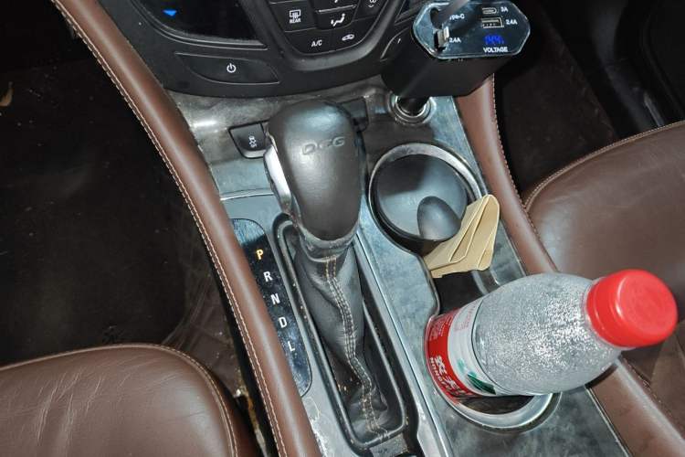 Used Buick Envision 2016 20T Two-Wheel-Drive Elite Model Gear Lever