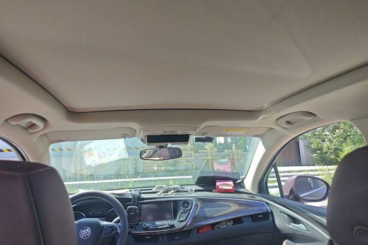 Used Buick Envision 2016 20T Two-Wheel-Drive Elite Model Headliner