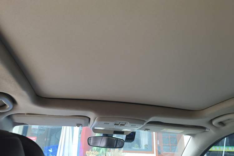 Used Buick Envision 2016 20T Two-Wheel-Drive Elite Model Headliner