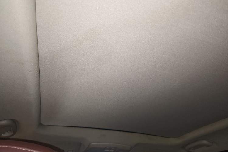 Used Buick Envision 2016 20T Two-Wheel-Drive Elite Model Headliner